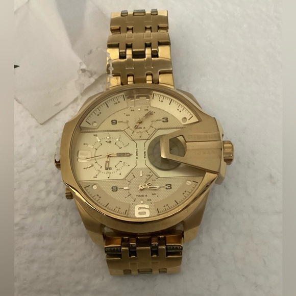 Diesel Men's Chronograph Uber Chief Gold-Tone Stainless Steel Bracelet Watch